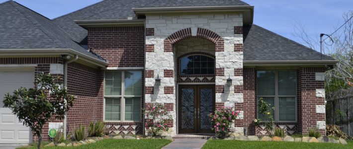 Brick Repair Chicago: Preventing Water Damage with Proper Chicago Tuckpointing